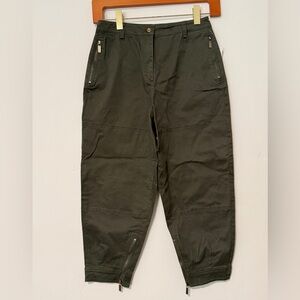 NMT Michael Kors Women’s Olive Green Barrel Pants Size 8